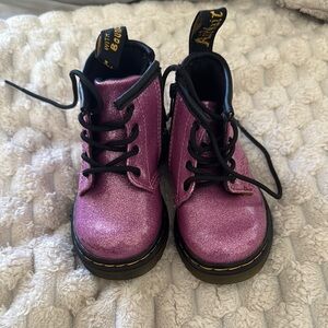 Dr. Martens Toddler Girl Sparkling Purple Boots – Size 5